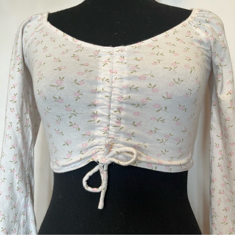 Pacsun Floral Ruched Long Sleeve Crop Top - Picture 3 of 6